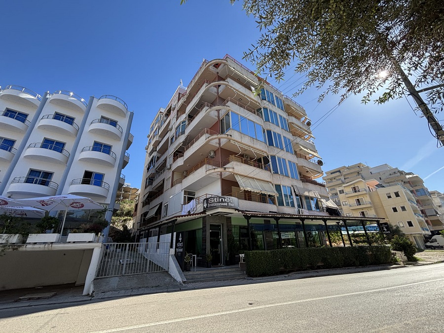 Saranda, 4 seasons